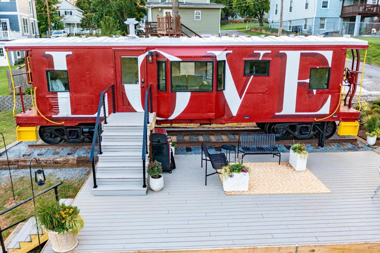 Train Caboose & River Views Near Downtown Villa Lynchburg Exterior photo